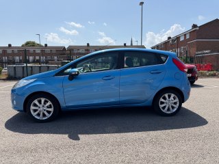 /photos/11149/f4c16f26-7164-18a6-0848-13603bdd863c_i320x240.jpg